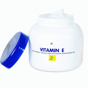 AR Vitamin E Moisturizing Cream